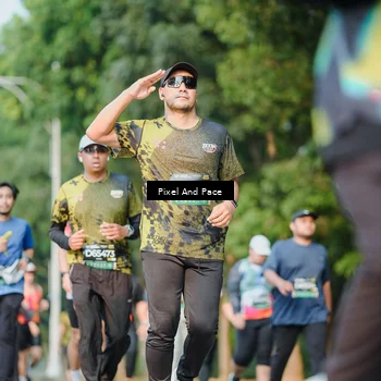 Runner Photo 6910782