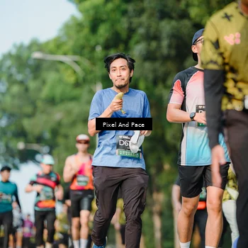 Runner Photo 6910802