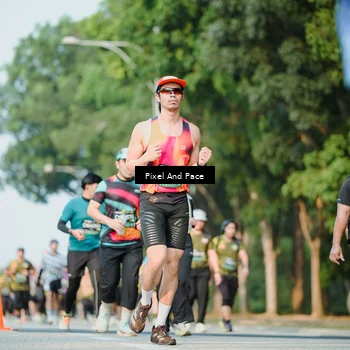 Runner Photo 6910819