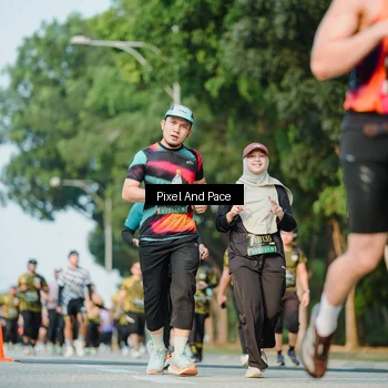 Runner Photo 6910839