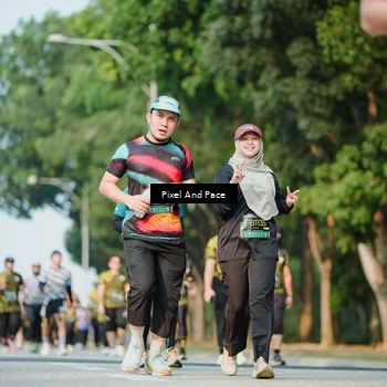 Runner Photo 6910849