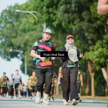 Runner Photo 6910850