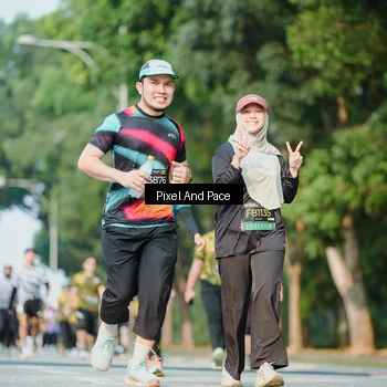 Runner Photo 6910854