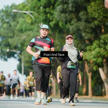 Runner Photo 6910855