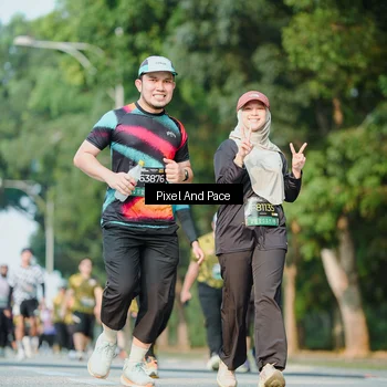 Runner Photo 6910856