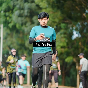 Runner Photo 6910877