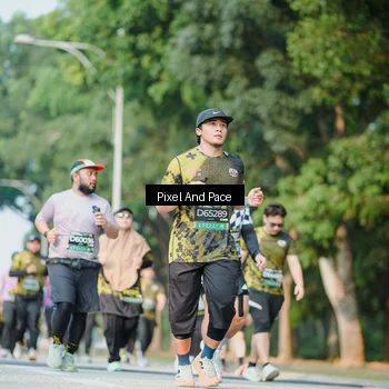 Runner Photo 6910894