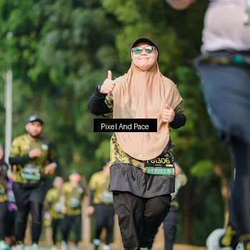 Runner Photo 6910924