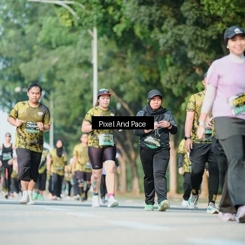 Runner Photo 6910944