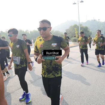 Runner Photo 6910965