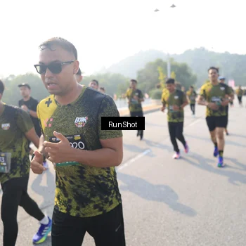 Runner Photo 6910972