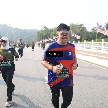 Runner Photo 6911020