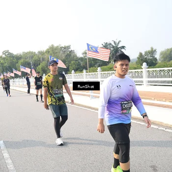 Runner Photo 6911121