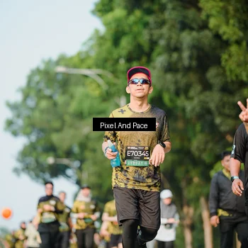 Runner Photo 6911152