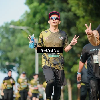 Runner Photo 6911153