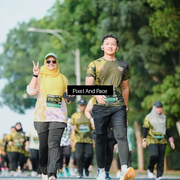 Runner Photo 6911182