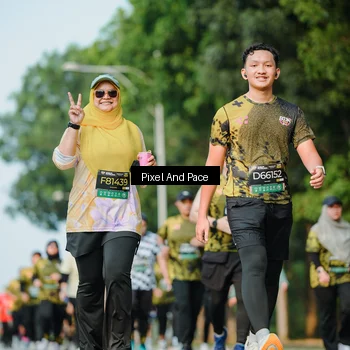 Runner Photo 6911191