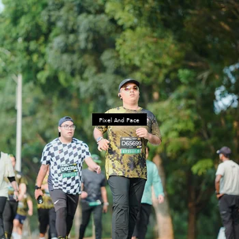 Runner Photo 6911208