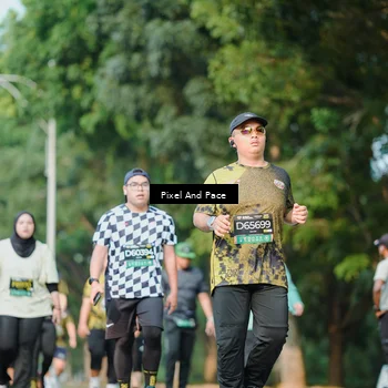Runner Photo 6911218