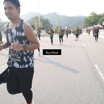 Runner Photo 6911224