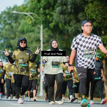 Runner Photo 6911235