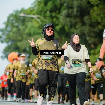 Runner Photo 6911245