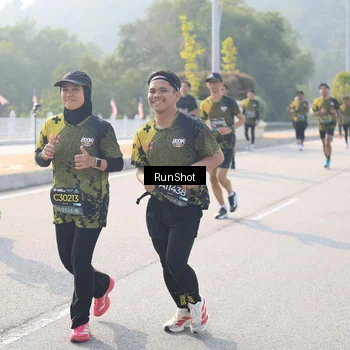 Runner Photo 6911336