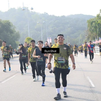 Runner Photo 6911355