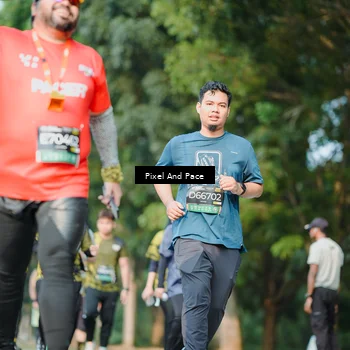 Runner Photo 6911364