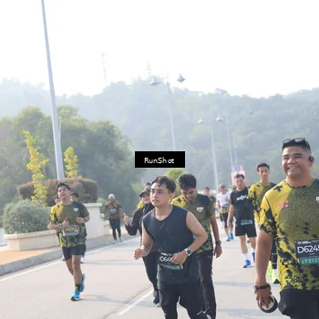 Runner Photo 6911378