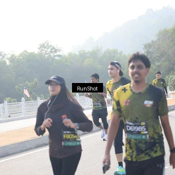 Runner Photo 6911391
