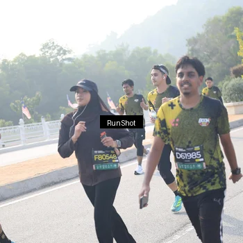 Runner Photo 6911393