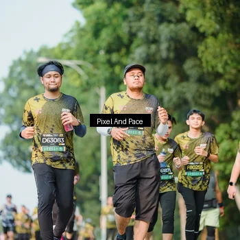 Runner Photo 6911401