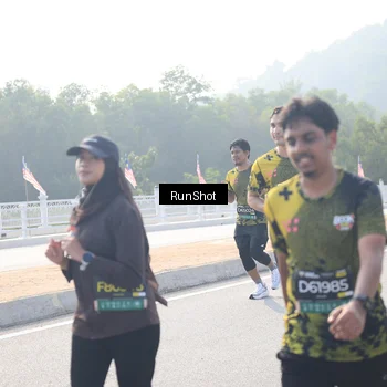 Runner Photo 6911410