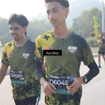 Runner Photo 6911418