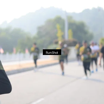 Runner Photo 6911423