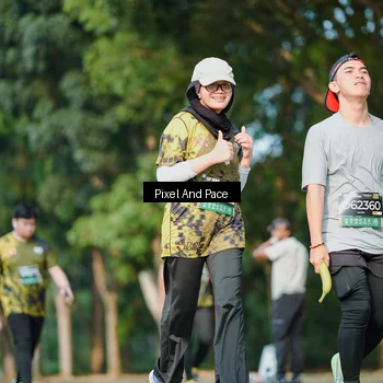 Runner Photo 6911441