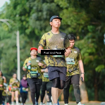 Runner Photo 6911453