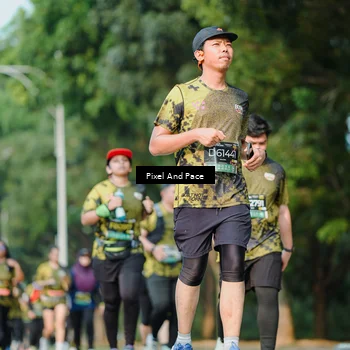 Runner Photo 6911456