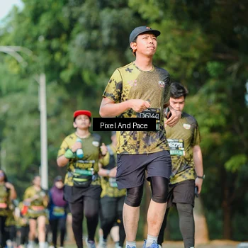 Runner Photo 6911467