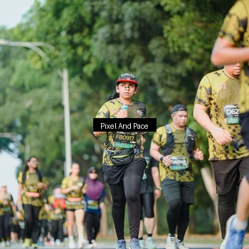 Runner Photo 6911469