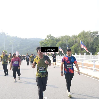 Runner Photo 6911520