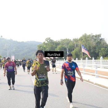 Runner Photo 6911523