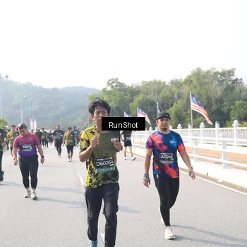 Runner Photo 6911527