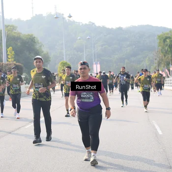 Runner Photo 6911550