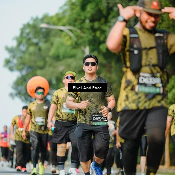 Runner Photo 6911580