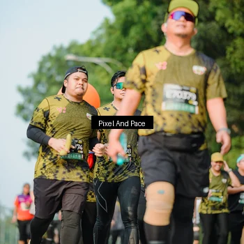 Runner Photo 6911590