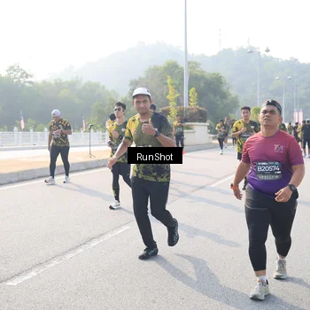 Runner Photo 6911598