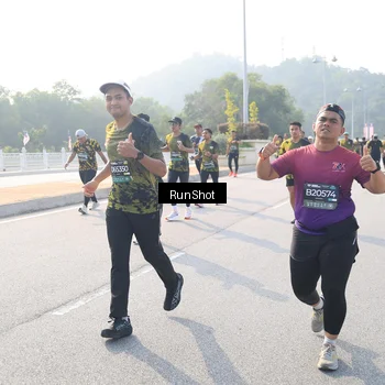 Runner Photo 6911615