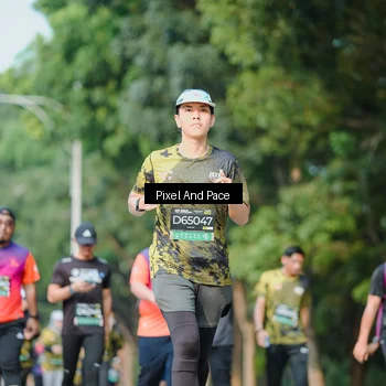 Runner Photo 6911624